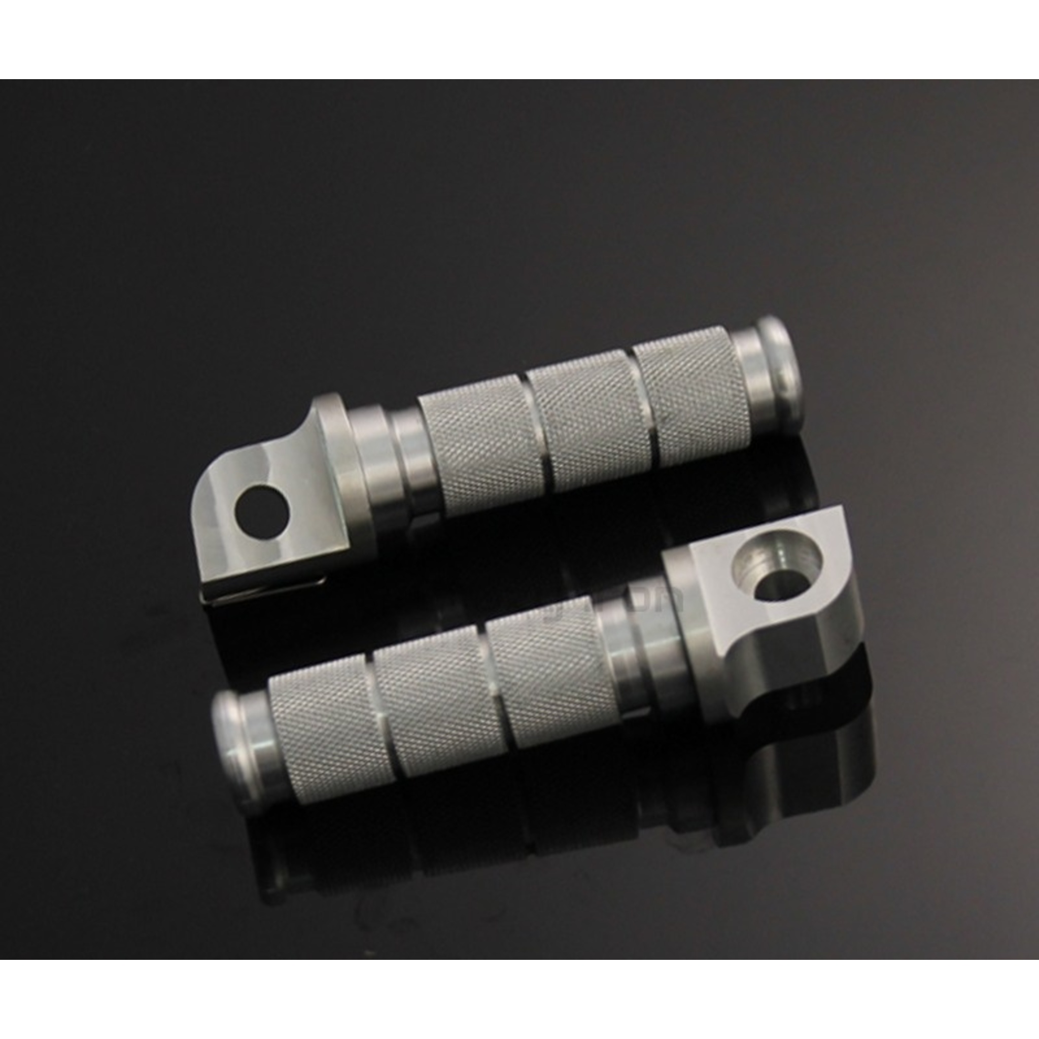 CRAZY IRON Подножки задние Kawasaki CRAZY IRON серебристые тип 2 CRAZY IRON Подножки задние Kawasaki CRAZY IRON серебристые тип 2